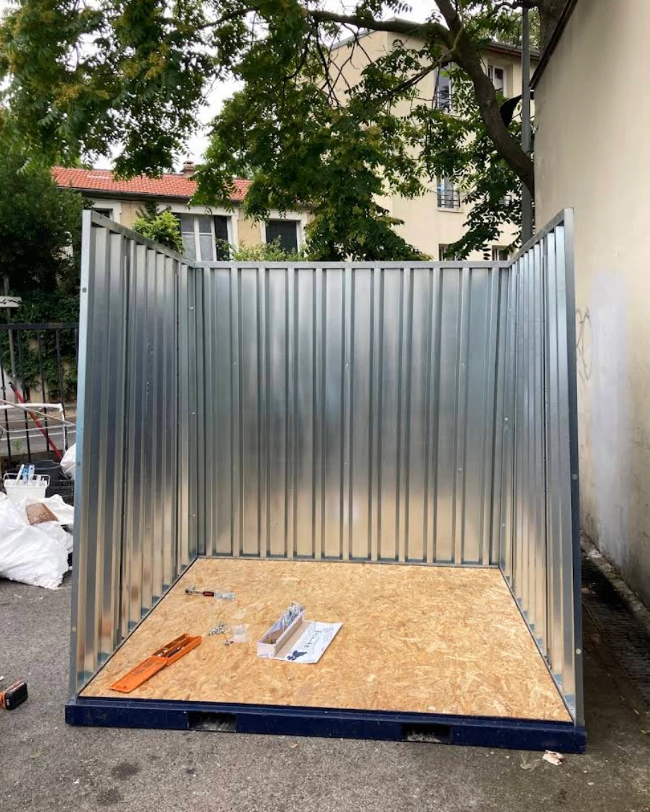 montage du container en plusieurs etape